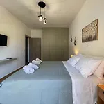 Giacomo Apartment - Central Heraklion Location