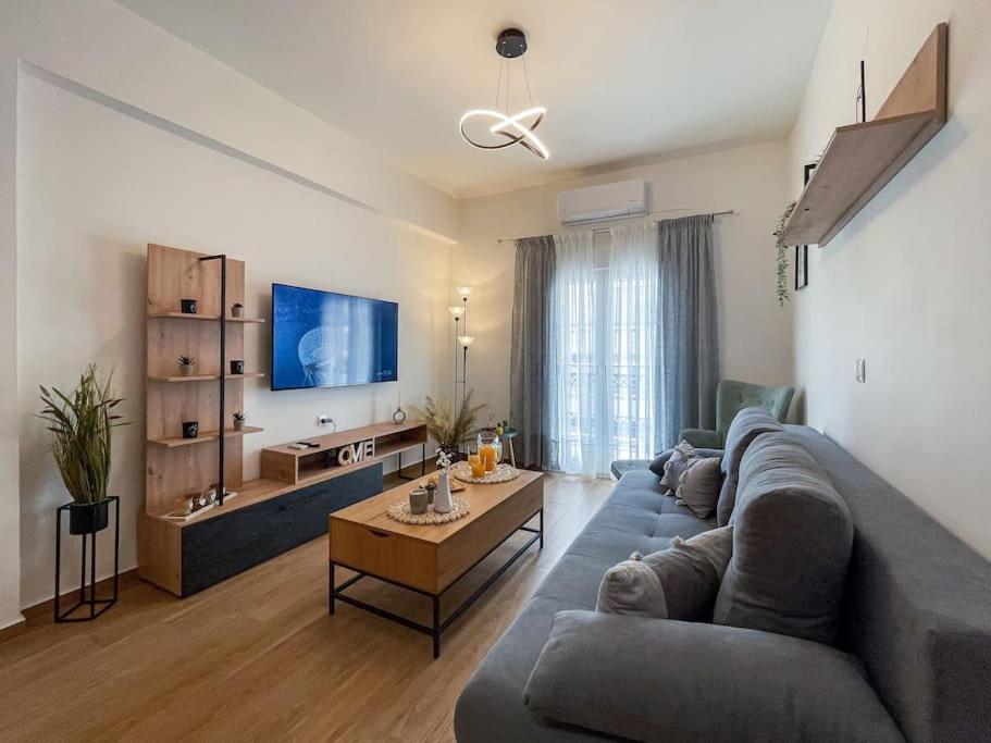 Giacomo - Location * Heraklion (Crete)